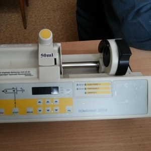 Шприцевой дозатор Injectomat 2000