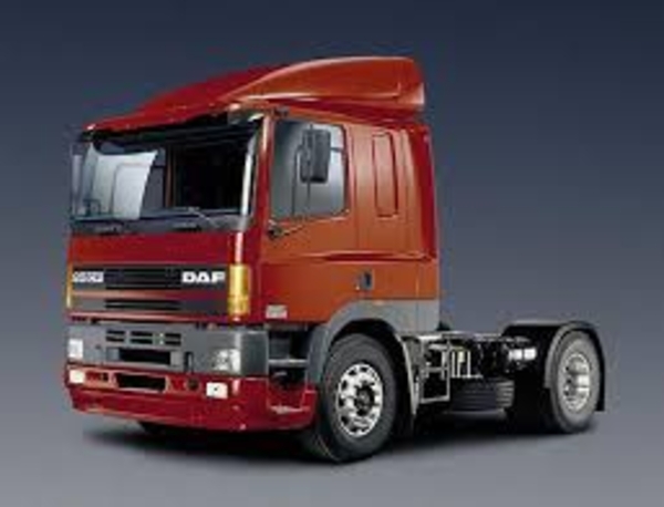 Лобовое, Ветровое, автостекло ДАФ 75-85, DAF F75-F85 TREYLER 